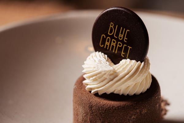 In our restaurant you will find a wide selection of high-quality dishes. The excellent and well-tailored menu of our restaurant, the quality of the raw materials we use and the tasteful suggestions of our experienced Chef will amaze you.