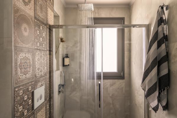 Experience the absolutely romantic summer break in one of the twin suites with a private pool. 