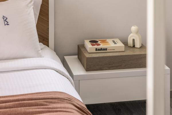 The Cocomat ecobrom bed, the private bathroom with all the necessary care products of the well-known Nuxe company and all the luxurious amenities of our suites will take you to an ideal world of relaxation and enjoyment.