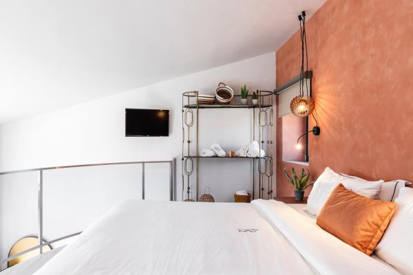 Enjoy your stay at cocooning suites