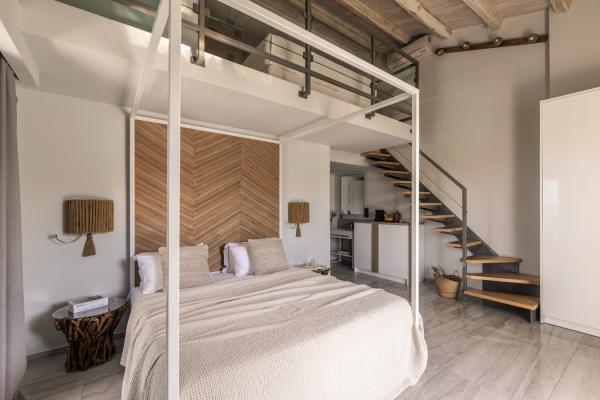 They are equipped with 2 beds with Cocomat ecological mattress