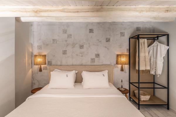 Enjoy your day with privacy in our luxurious suites and let us amaze you with our unique services or browse the secular village of Pefkohori just 2 minutes away.