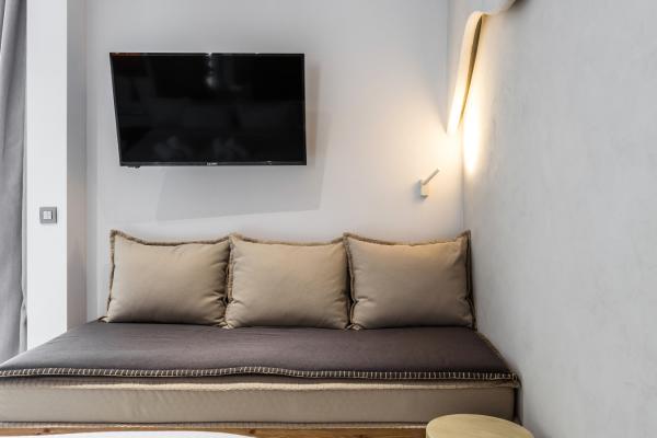 The décor of each room varies, but retains the white minimal style with little bohemian chic influences.