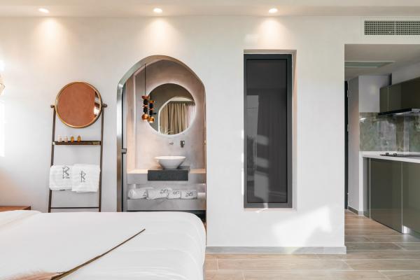 Luxurious amenties and view at Cocooning Suites by Blue Carpet